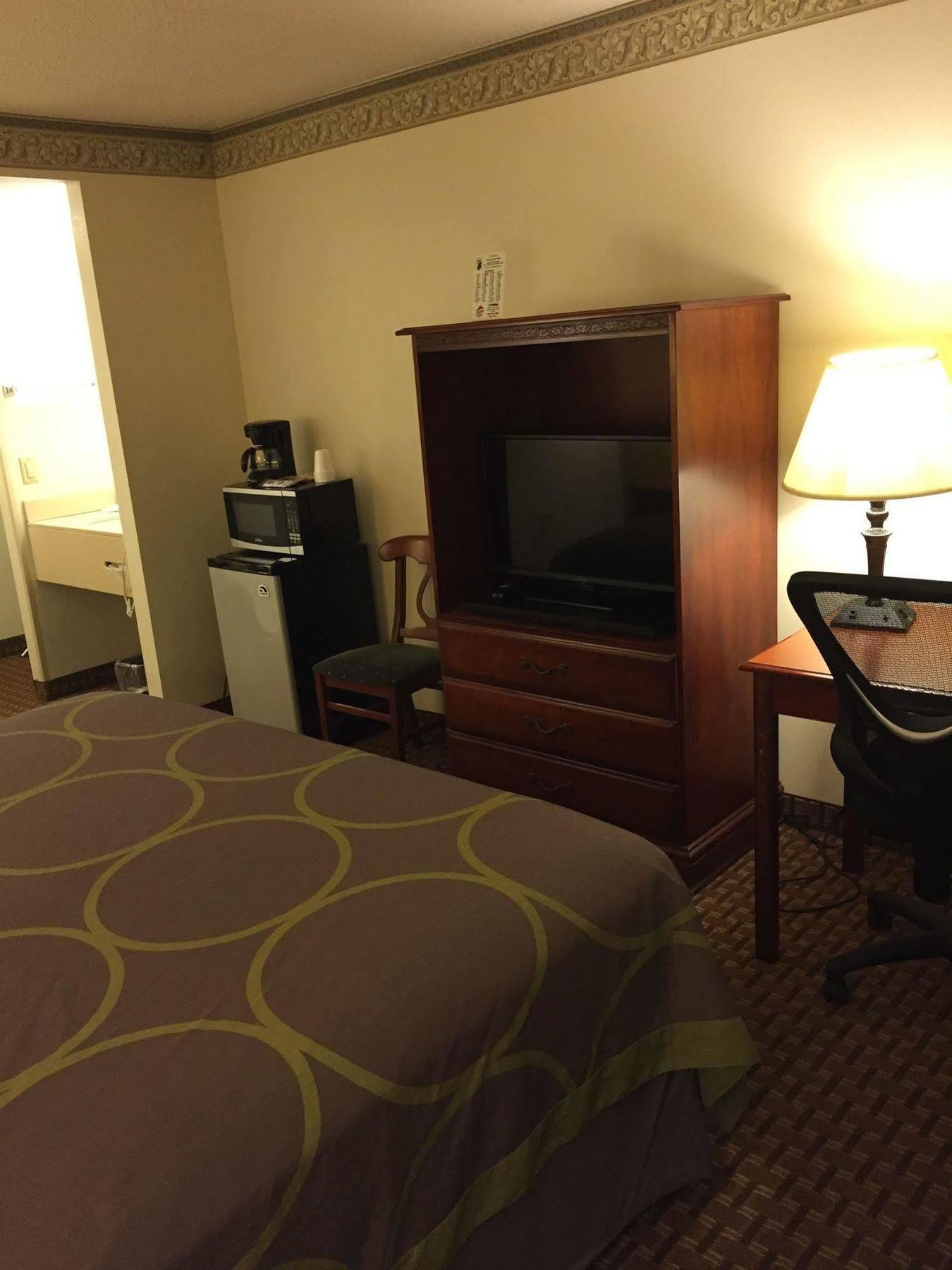 ซูเปอร์ 8 บาย วินด์แฮม แอลเลนทาวน์ Motel อัลเลนทาวน์ ภายนอก รูปภาพ